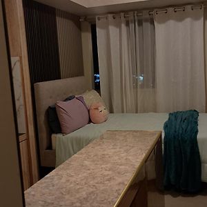 Studio Apartment One Double Bed